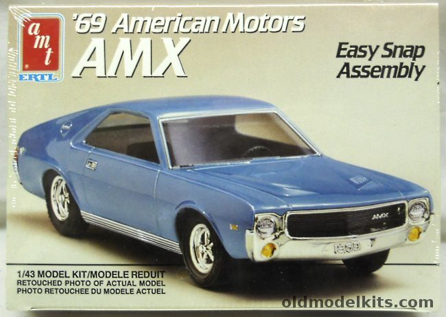 AMT 1/43 1969 American Motors AMX, 6904 plastic model kit